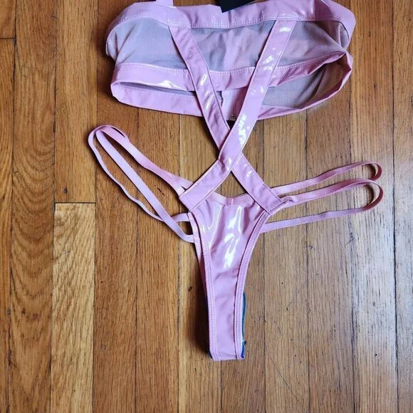 Frederick's of Hollywood Makayla Pink Patent Leather Teddy - Picture 5 of 8